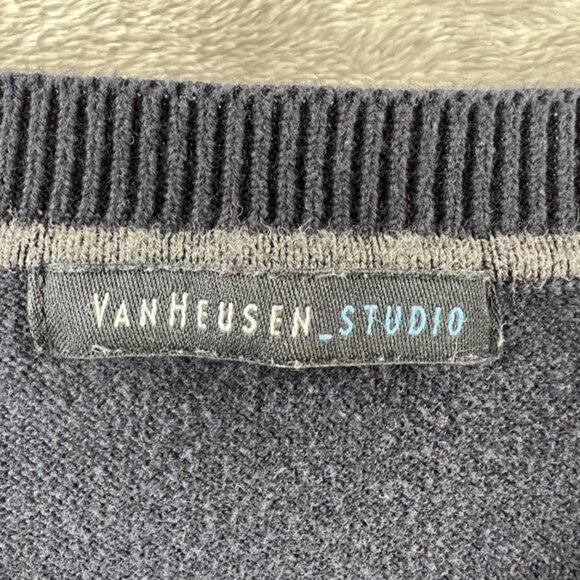 Van Heusen Sweater Mens Large Argyle Navy‎ Blue V Neck - Picture 4 of 8